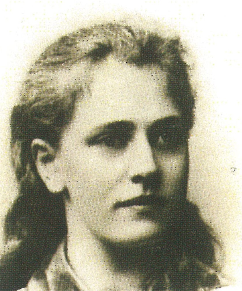 Lucie 19 jaar (1890)