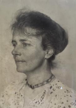 Lucie 45 jaar (1916)