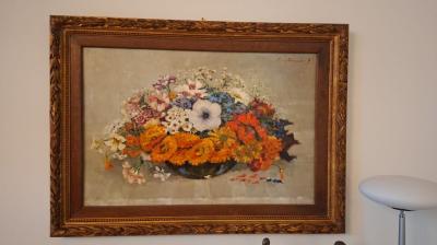 Kleurrijk pronkboeket met lijst door Lucie van Dam van Isselt