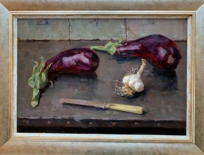 Aubergine met knoflook met lijst (1937) door Lucie van Dam van Isselt