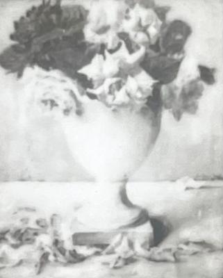 Bont boeket in hoge vaas (1925-1930) door Lucie van Dam van Isselt